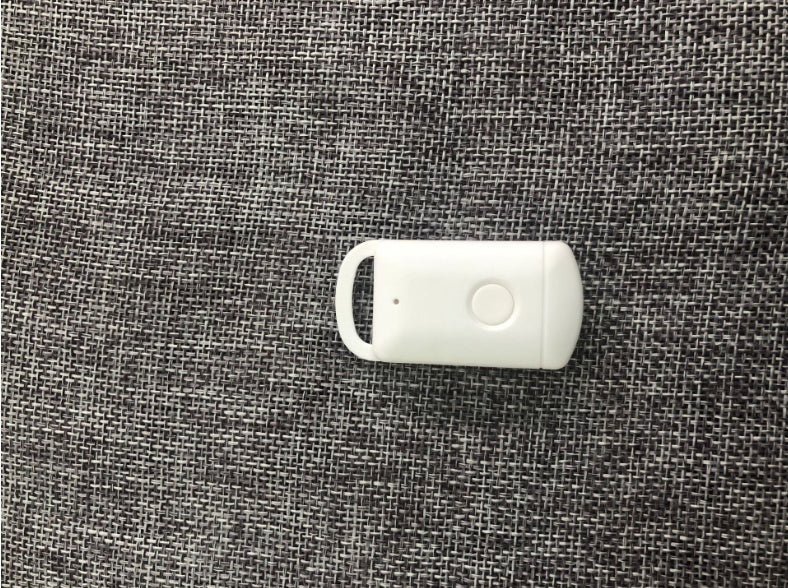 ⭐ Dispositivo Antipérdida para Niños, Ancianos y Mascotas | Localizador Bluetooth 25 m | Ligero, Portátil y con Clip Colgante | ABS Resistente – Negro/Rosa/Verde/Blanco